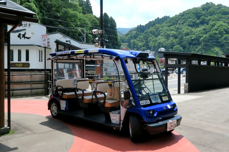 永平寺町のグリーンスローモビリティ（画像：森口将之）
