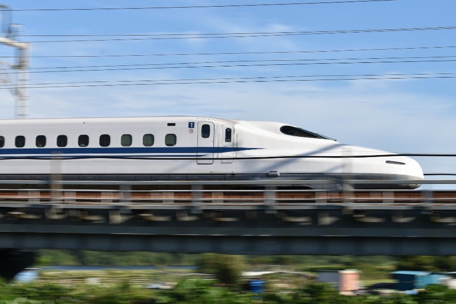 新幹線で乗り心地のよい席は?(画像:写真AC)
