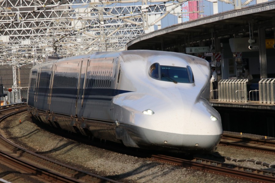 日本の新幹線（画像：写真AC）