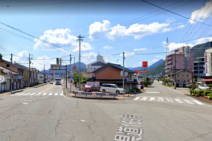 兵庫県養父市の街並み（画像：(C)Google）