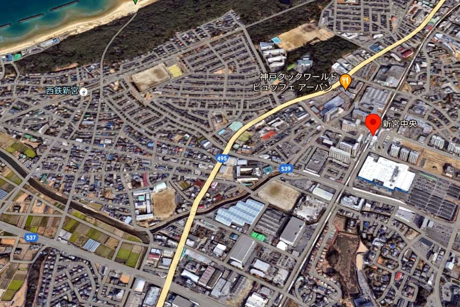 新宮中央駅と西鉄新宮駅の位置関係（画像：(C)Google）