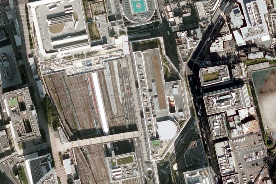 現在のタカシマヤタイムズスクエア周辺の航空写真（画像：国土地理院）