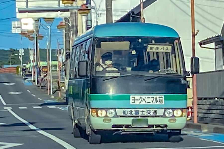 コミュニティーバスのイメージ（画像：写真AC）