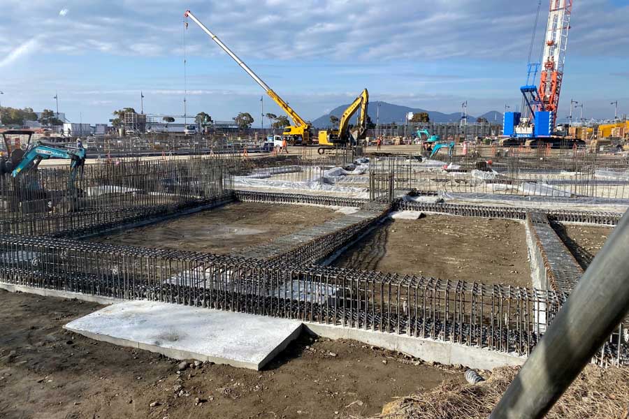 サンポート高松で進む香川県の新アリーナ建設工事（画像：高田泰）