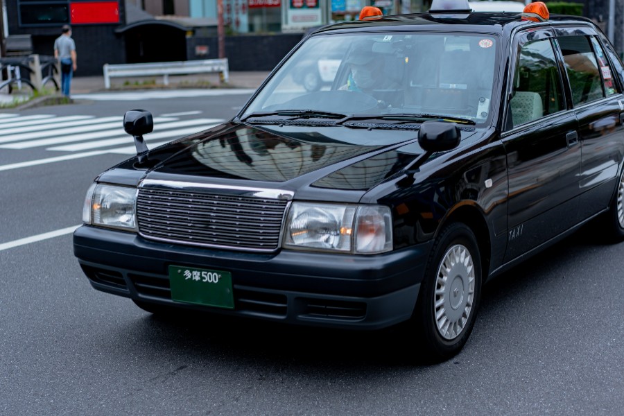 タクシーのイメージ（画像：写真AC）