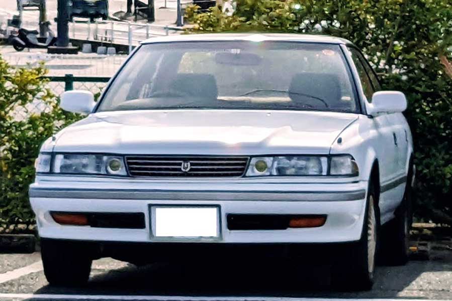 バブル期のトヨタ・マークII（画像：写真AC）