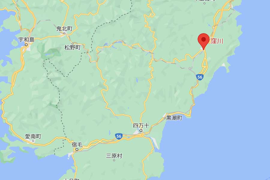 窪川駅と宿毛駅の位置関係(画像:(C)Google)