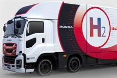 燃料電池車の本命は「大型トラック」 ホンダ・トヨタはなぜ他社との協業に注力するのか？