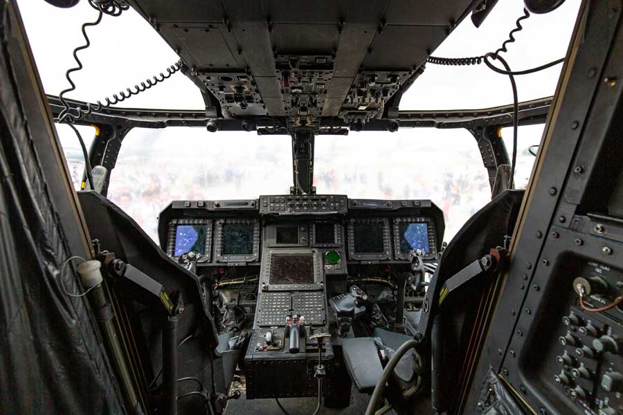 オスプレイのHUDコクピット（画像：写真AC）