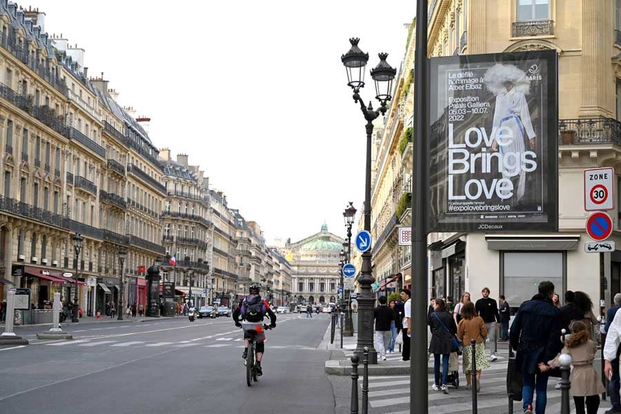 日本人に人気の街、フランス・パリ。円安と物価高で滞在費はコロナ前より高い（画像：シカマアキ）