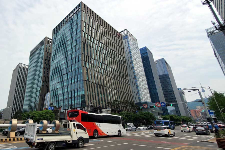 ソウルの街並み（画像：写真AC）