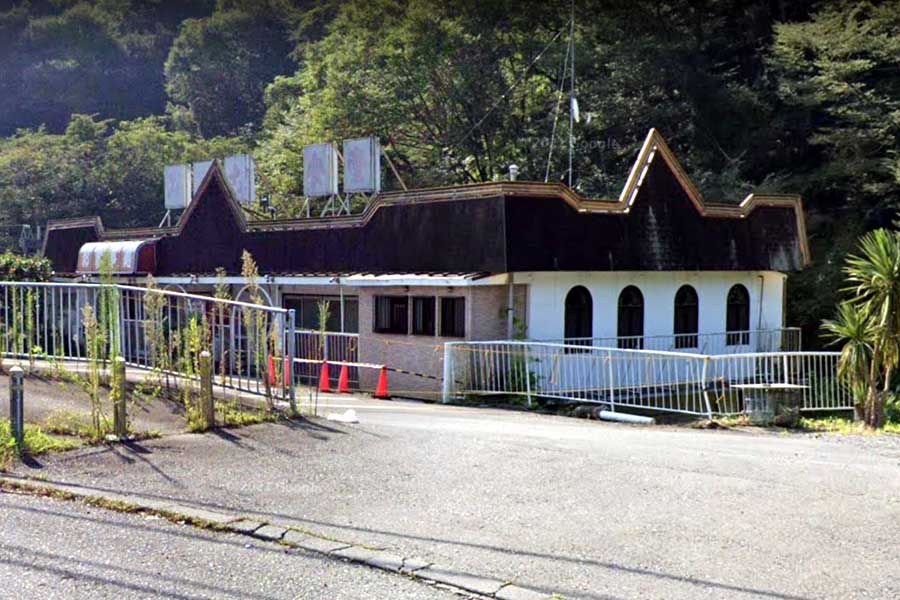 神奈川県秦野市にある「みや古食堂（画像：(C)Google）