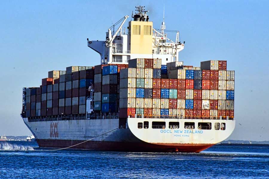 コンテナ船（画像：写真AC）