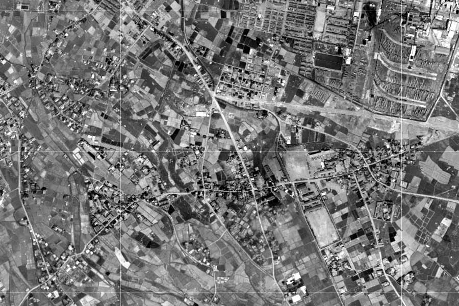 1963年頃の新富士駅周辺の航空写真（画像：国土地理院）