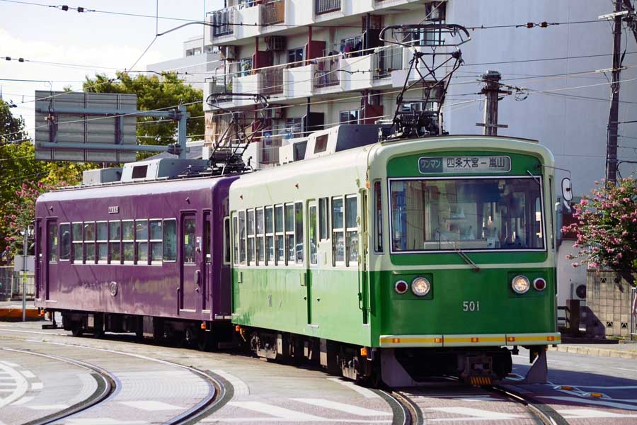 路面電車（画像：写真AC）