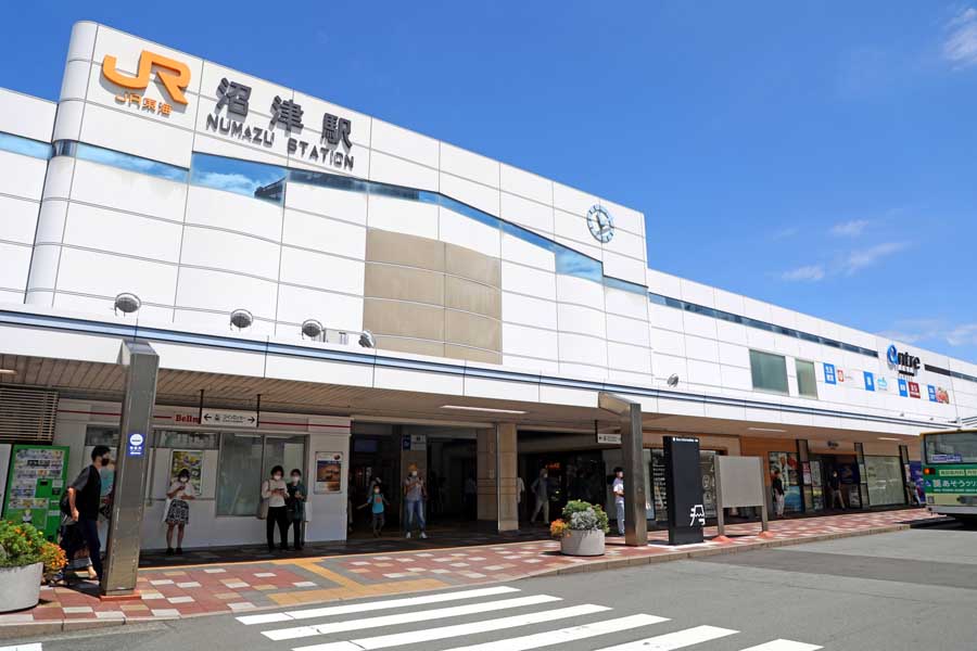 沼津駅（画像：写真AC）