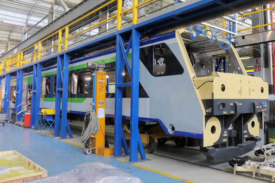 マサッチョの先頭部分（前面パーツ取り付け前）。しっかりとした骨格になっており、欧州の衝突安全基準（EN 15227）にも適合する（画像：橋爪智之）