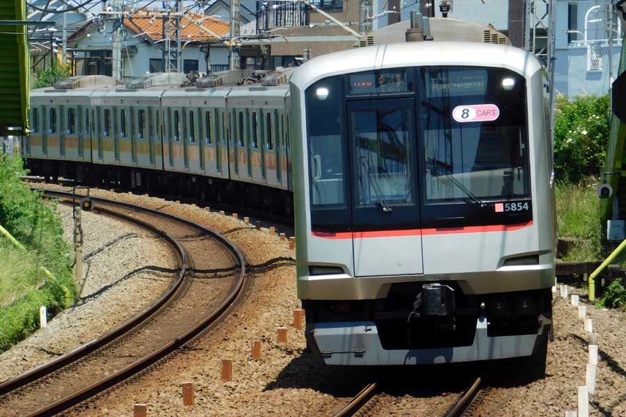 東急電鉄 5000系車両（画像：写真AC）