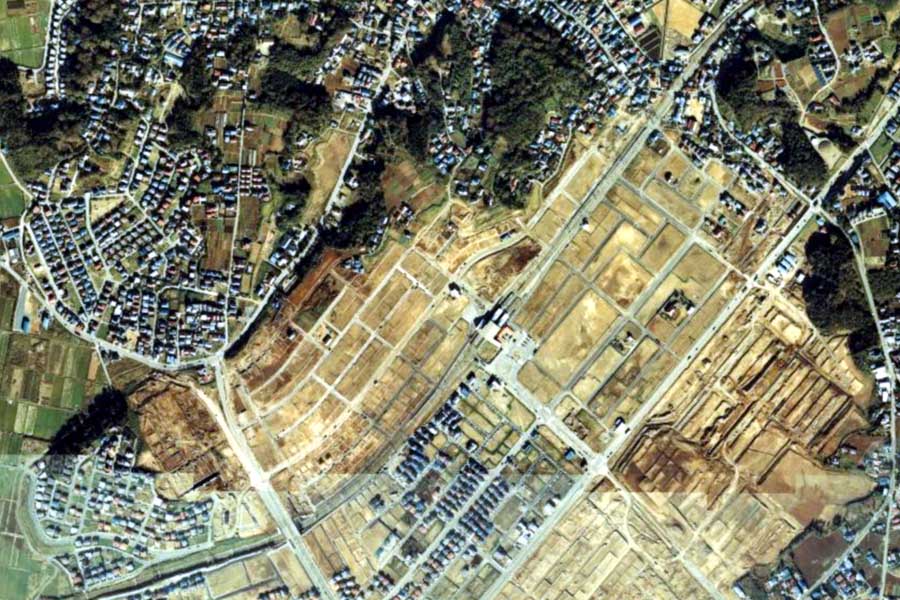 1980年頃の京成臼井駅周辺の航空写真（画像：国土地理院）