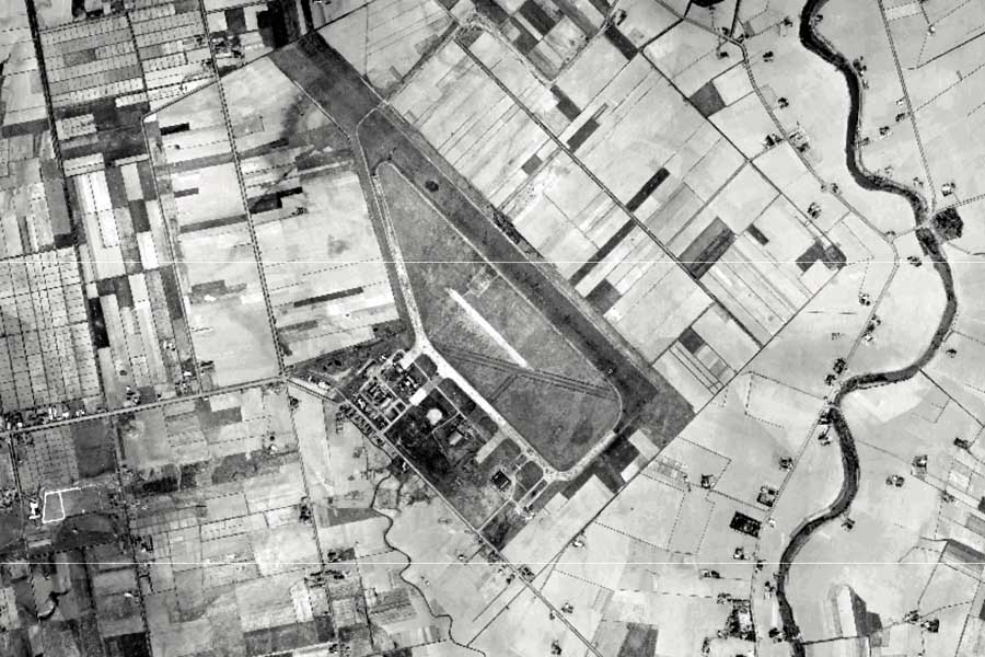 1963年頃の札幌丘珠空港周辺の航空写真（画像：国土地理院）