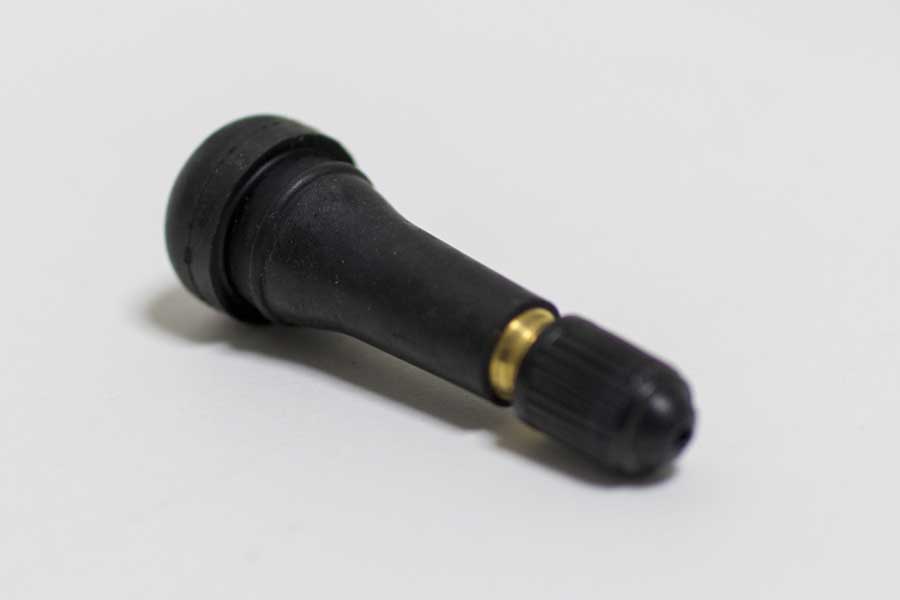 自動車部品のイメージ（画像：写真AC）