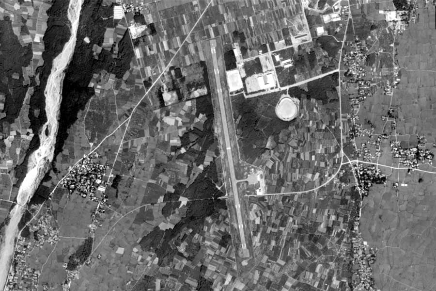 1963年頃の松本空港周辺の航空写真（画像：国土地理院）
