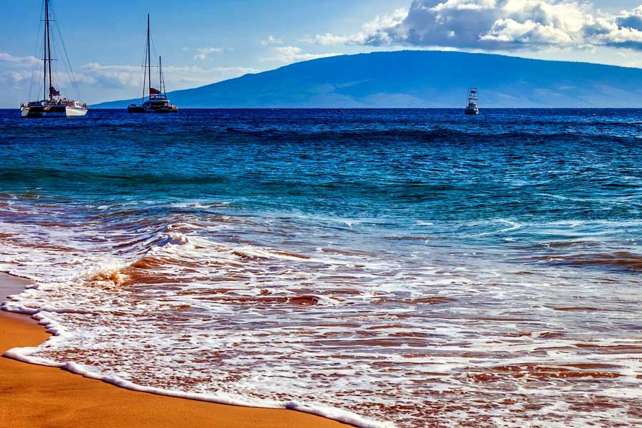 マウイ島のカアナパリ・ビーチ（画像：写真AC）
