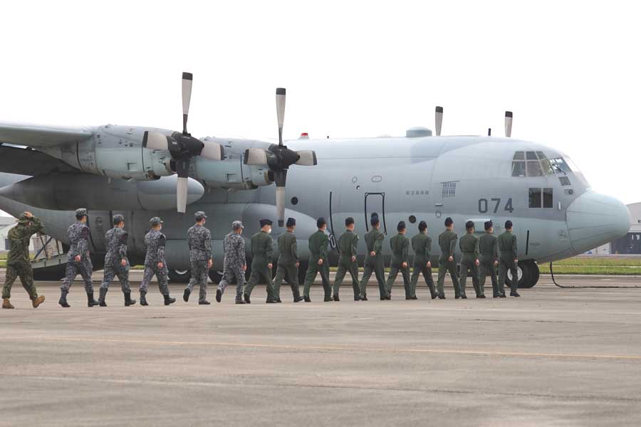 邦人の退避のため、ジブチへ向かったC-130輸送機。航空自衛隊小牧基地ツイッターより（画像：航空自衛隊）