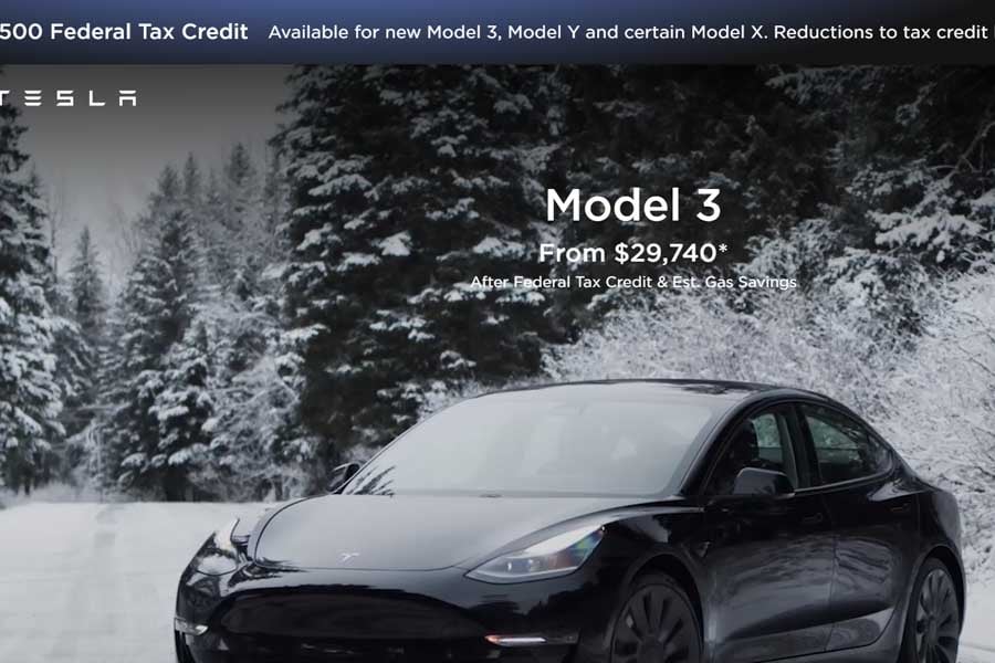 テスラのウェブサイト（画像：テスラ）