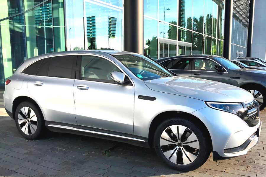 自動車（画像：写真AC）