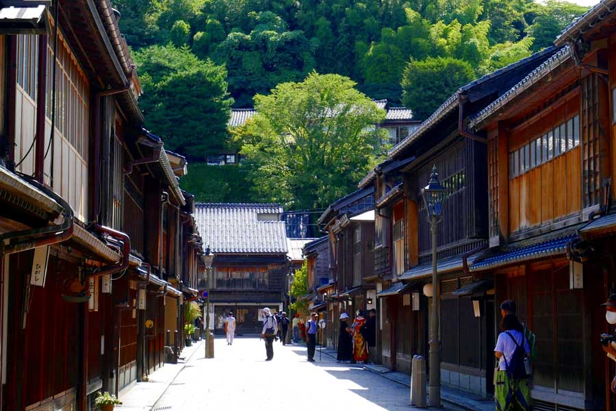 金沢市のひがし茶屋街（画像：写真AC）