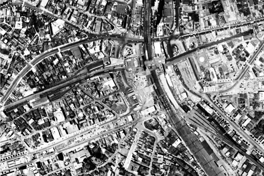1963年頃の「渋谷駅」周辺の航空写真（画像：国土地理院）