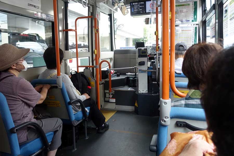 みどりバス（画像：下関マグロ）