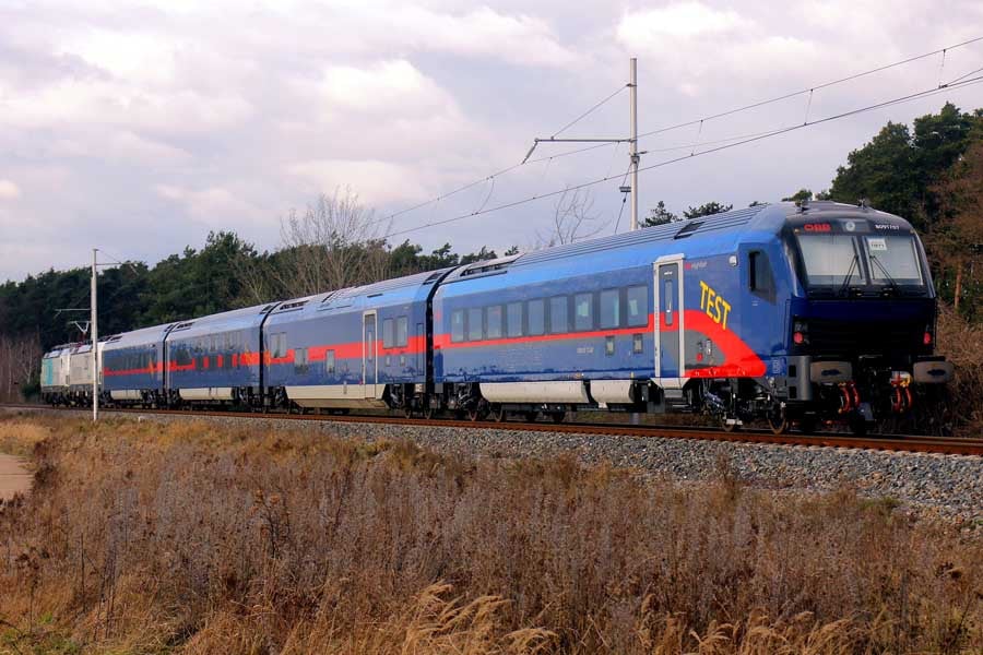 オーストリアの夜行列車ナイトジェットの新型車両（画像：橋爪智之）