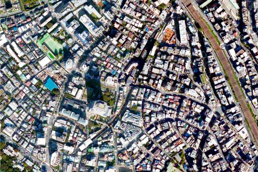 現在の「代官山駅」周辺の航空写真（画像：国土地理院）