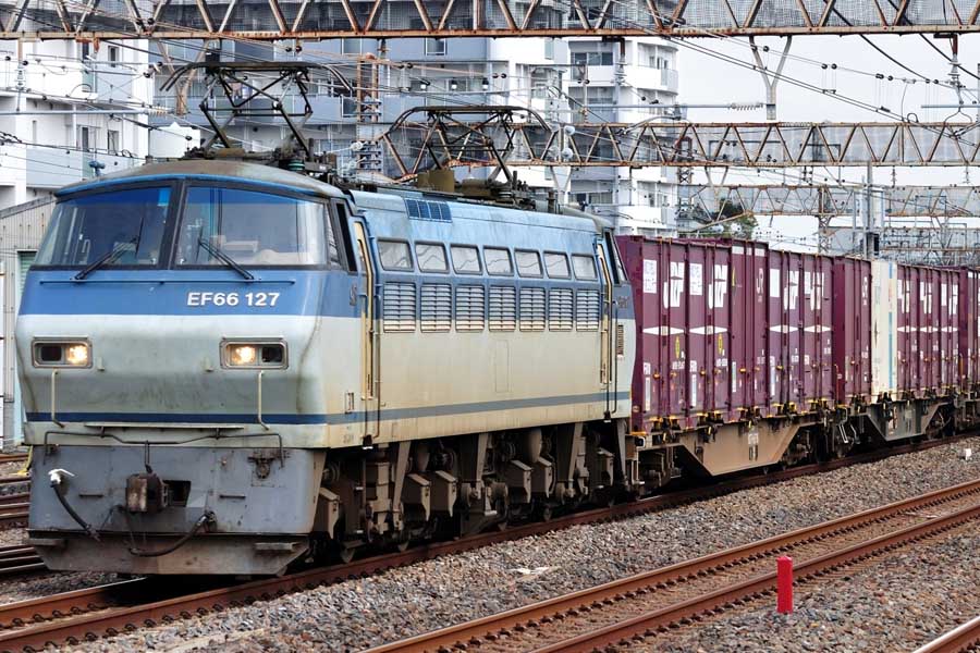 貨物列車(画像:写真AC)