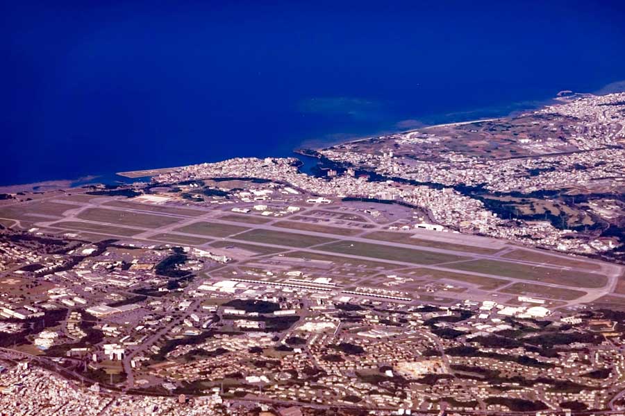 嘉手納基地（画像：写真AC）