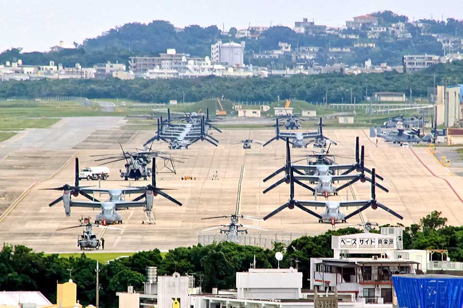 普天間基地とオスプレイ（画像：写真AC）