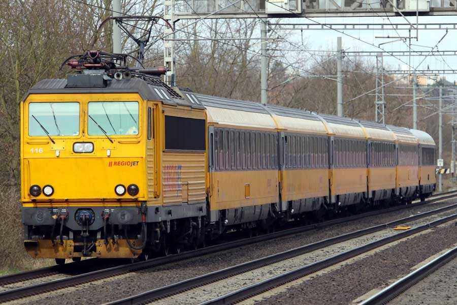 充実した車内サービスが好評を博し、チェコ鉄道から利用客を奪ったレギオジェット