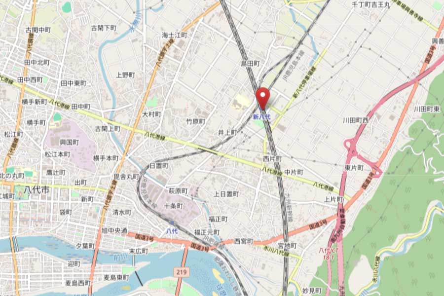 新八代駅の位置（画像：OpenStreetMap）