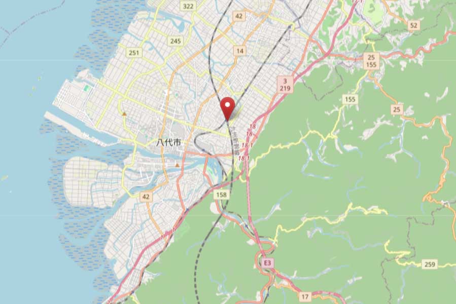 新八代駅の位置（画像：OpenStreetMap）