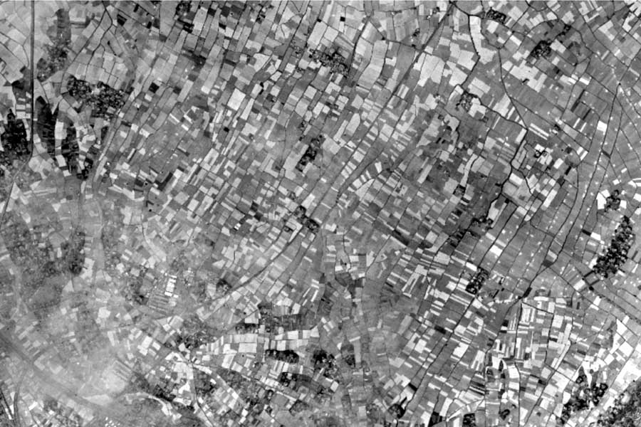 1947年頃の「新八代駅」周辺の航空写真（画像：国土地理院）