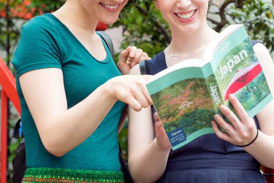 訪日外国人のイメージ（画像：写真AC）