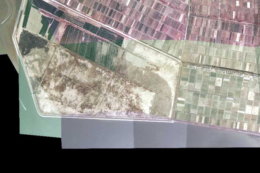 1975年頃の「佐賀空港」周辺の航空写真（画像：国土地理院）