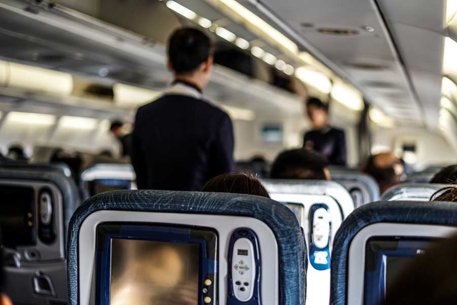 飛行機の座席イメージ(画像:写真AC)