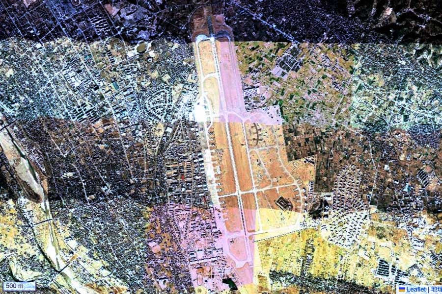 1975年頃の「横田基地」周辺の航空写真（画像：国土地理院）