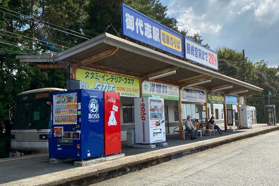 市街地を走る熊本市電も無料で乗車可能だ（画像：弘中新一）