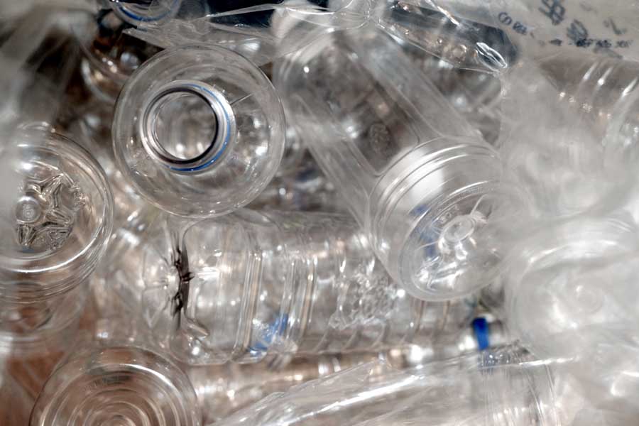 廃ペットボトル（画像：写真AC）