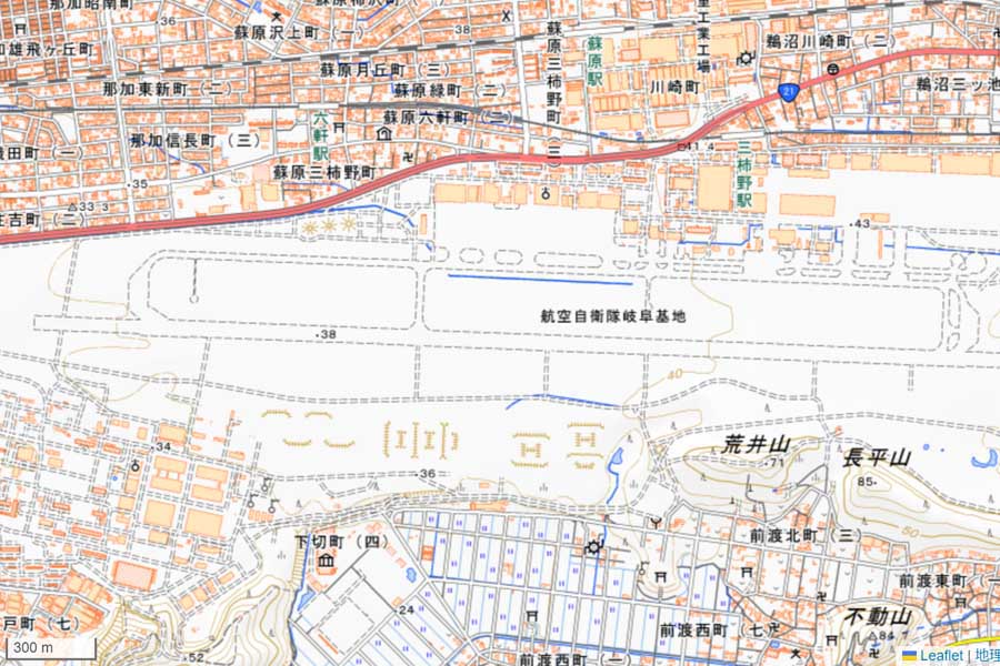 現在の「岐阜基地」周辺の地図（画像：国土地理院）
