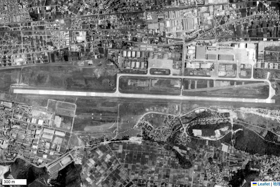1963年頃の「岐阜基地」周辺の航空写真（画像：国土地理院）